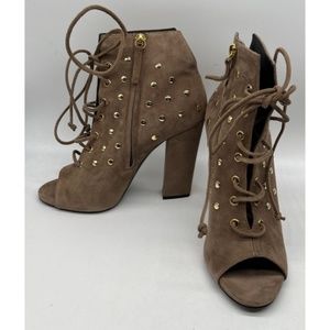 Giuseppe Zanotti Beige Suede Gold Studded Lace-Up Peep Toe Block Heel sz 39